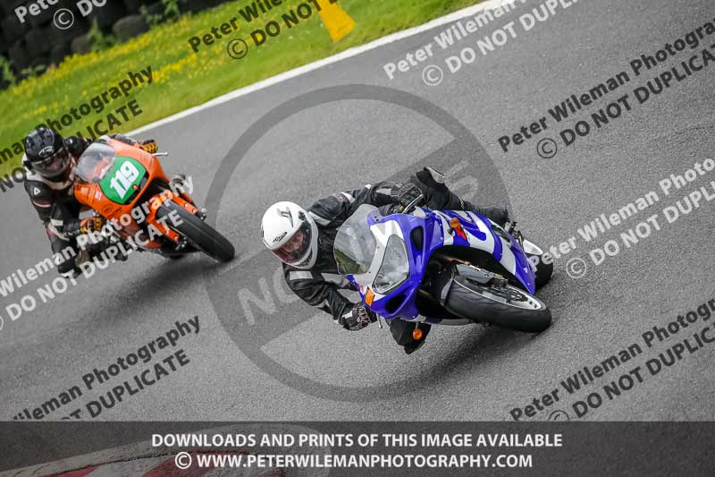 cadwell no limits trackday;cadwell park;cadwell park photographs;cadwell trackday photographs;enduro digital images;event digital images;eventdigitalimages;no limits trackdays;peter wileman photography;racing digital images;trackday digital images;trackday photos